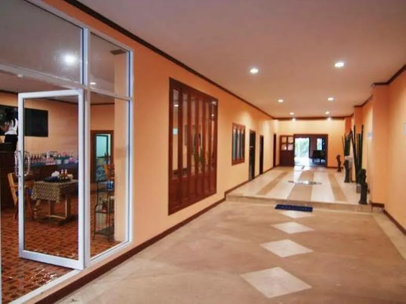 Lanta Sabai Hotel & Bungalows Ко-Ланта